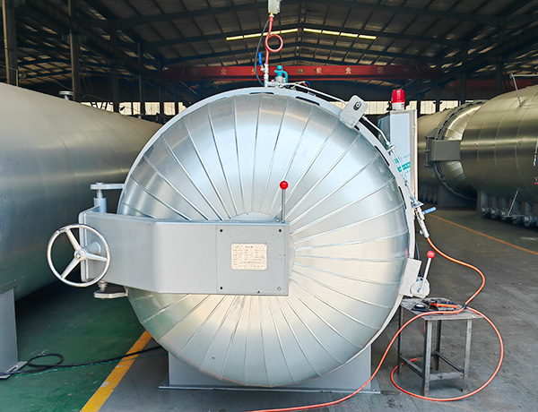 船用气囊侧开门硫化罐